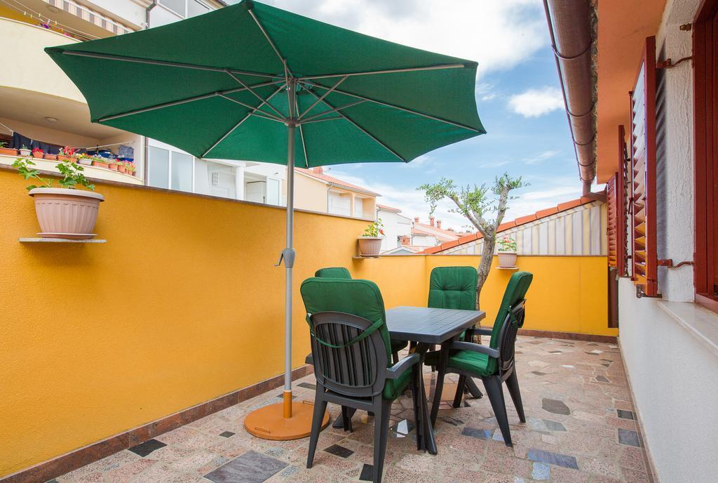 Apartments Vida 1682 Pula Exterior photo